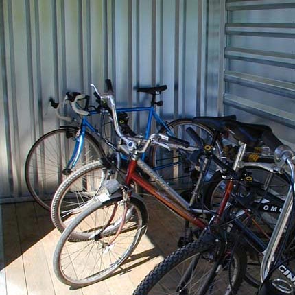 Lagercontainer als Fahhradgarage_2